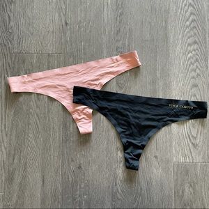 NEW Vince Camuto Thongs